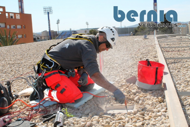 Línea de Vida Horizontal SecuRope de Fallprotec - Bernia Verticales